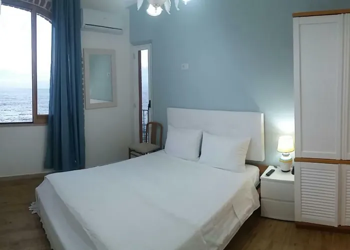 Gabbiano Azzurro Flat Chianalea * 希拉